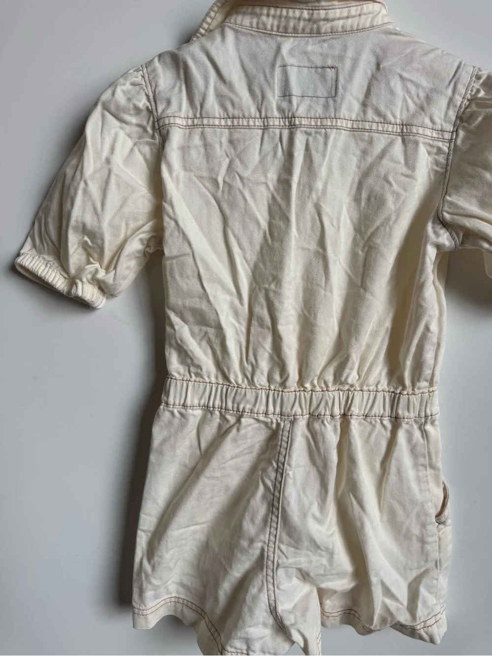 Old Navy light cream